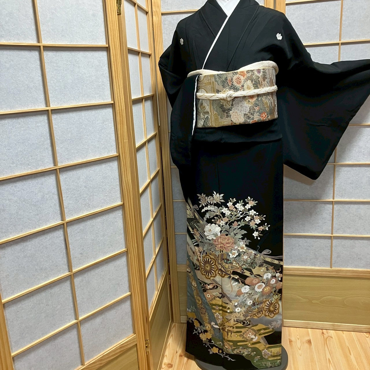 7118# Japanese Tomesode Kimono Vintage Womens Silk Fabric Robe Kimono only sold