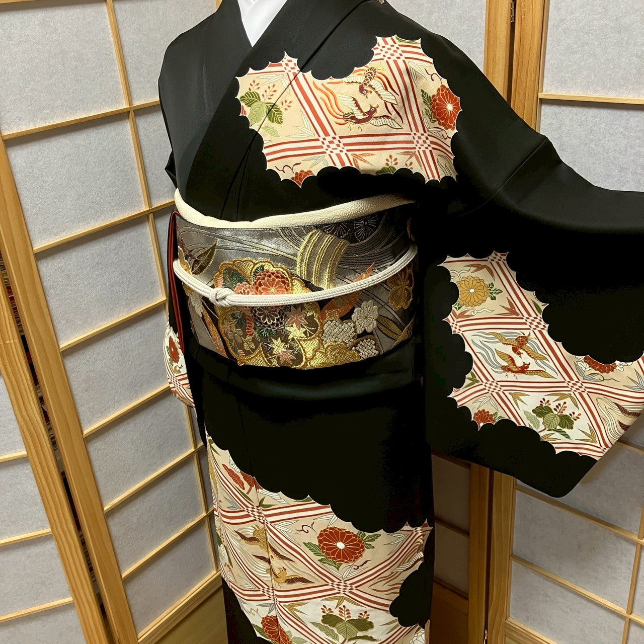 7139# Japanese Kimono Vintage Womens Silk Fabric Robe Kimono only sold Black