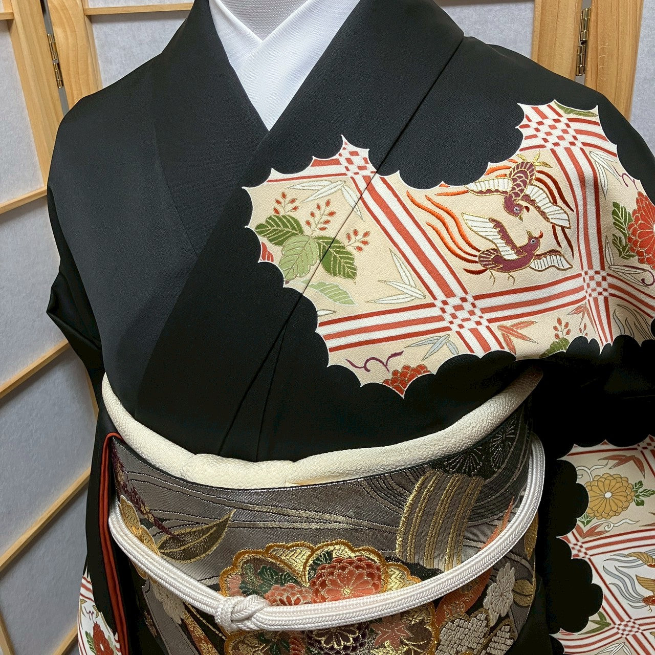 7139# Japanese Kimono Vintage Womens Silk Fabric Robe Kimono only sold Black