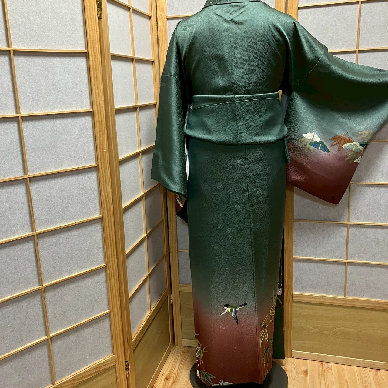 7140# Japanese Kimono Vintage Womens Silk Fabric Robe Kimono only sold