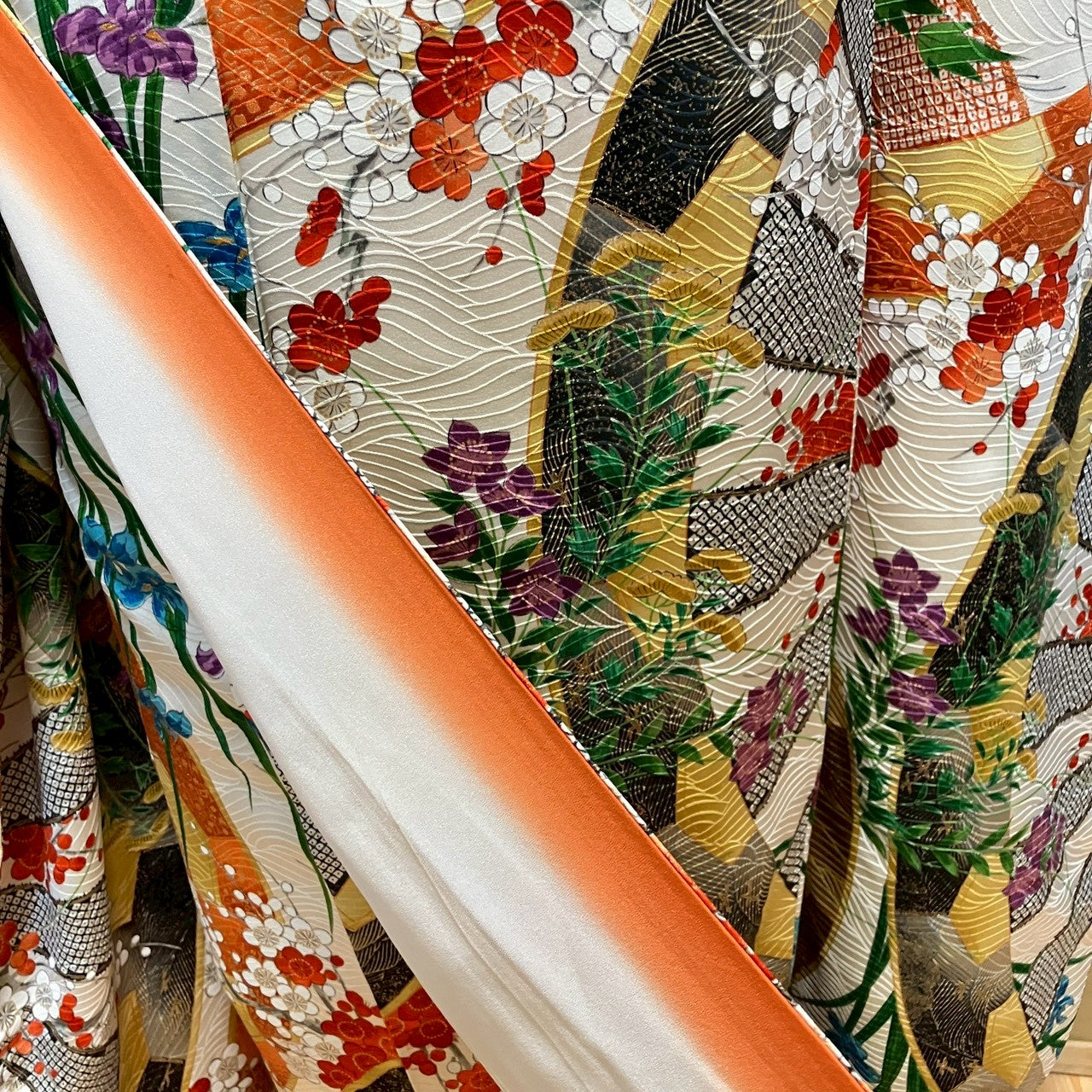 7142# Japanese Vintage Furisode Kimono Obi Obijime Obiage 4-Piece Set Silk Robe