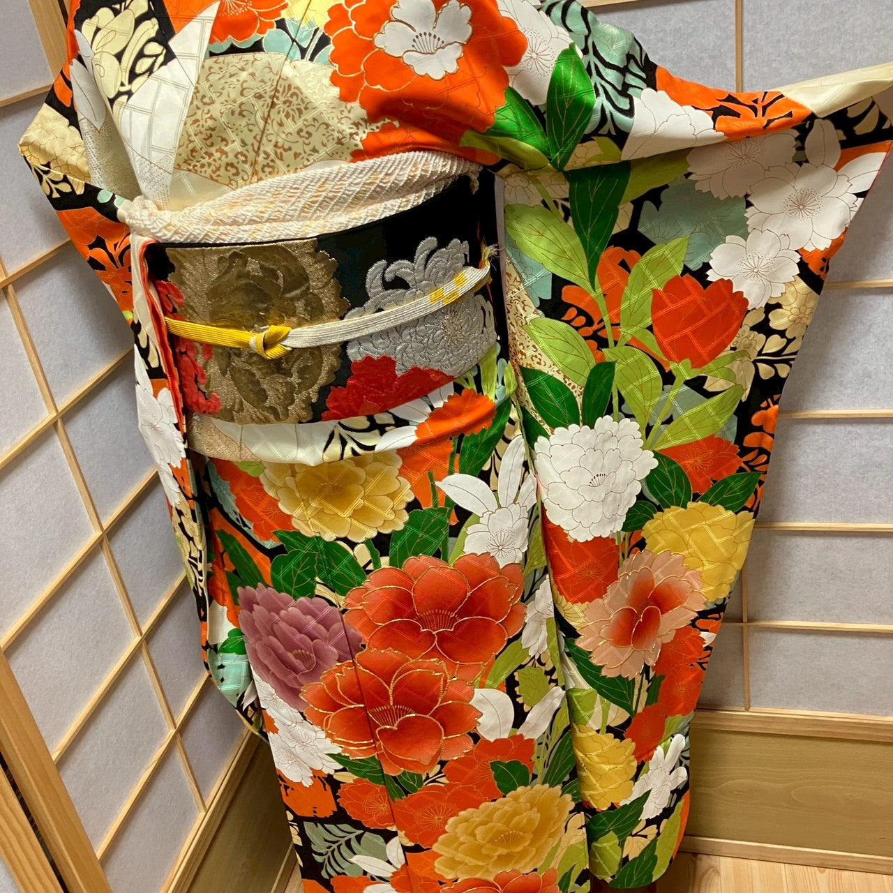 7143# Japanese Vintage Furisode Kimono Obi Obijime Obiage 4-Piece Set Silk Robe