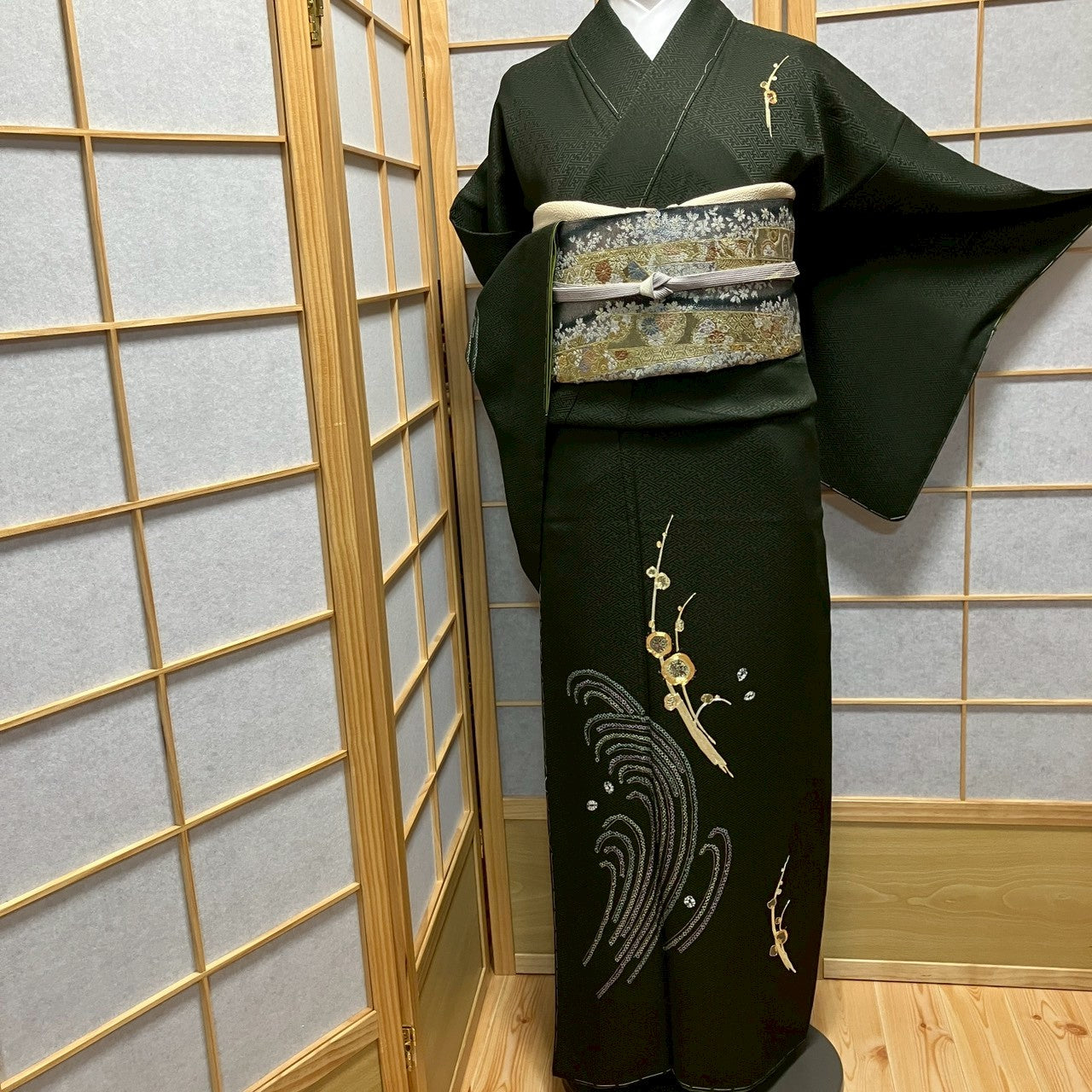 7159# Japanese Kimono Vintage Womens Silk Fabric Robe Kimono only sold