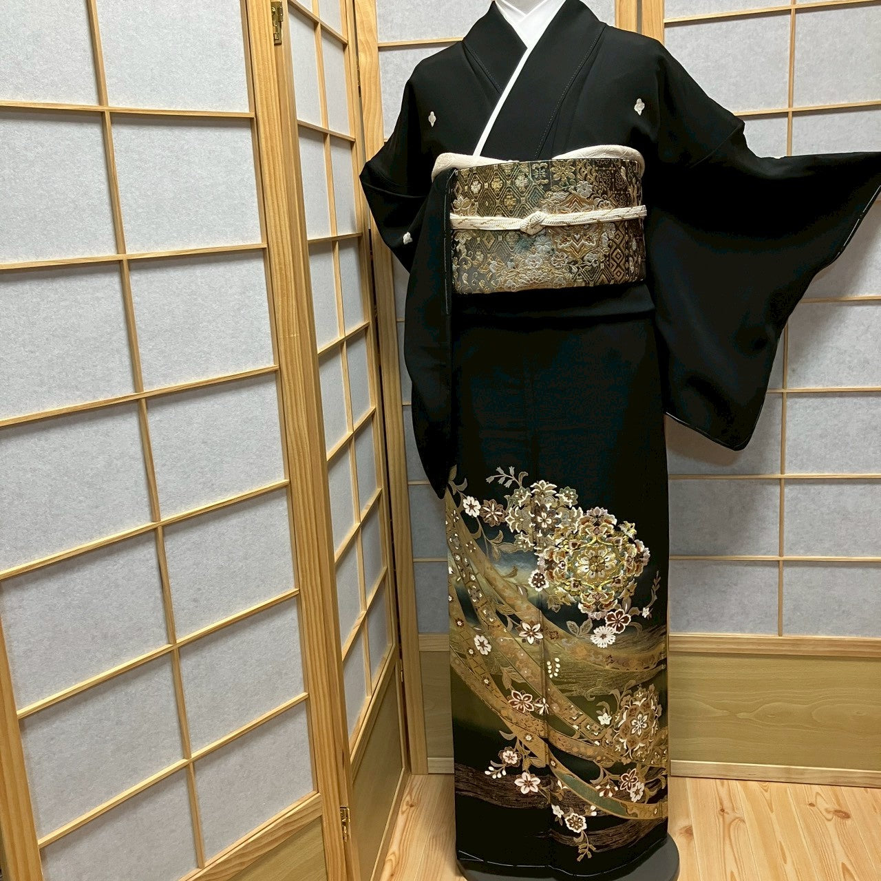 7150# Japanese Tomesode Kimono Vintage Womens Silk Fabric Robe Kimono only sold