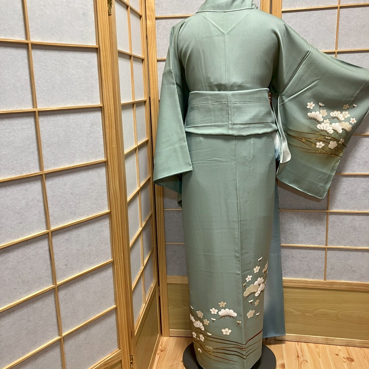 7151# Japanese Kimono Vintage Womens Silk Fabric Robe Kimono only sold