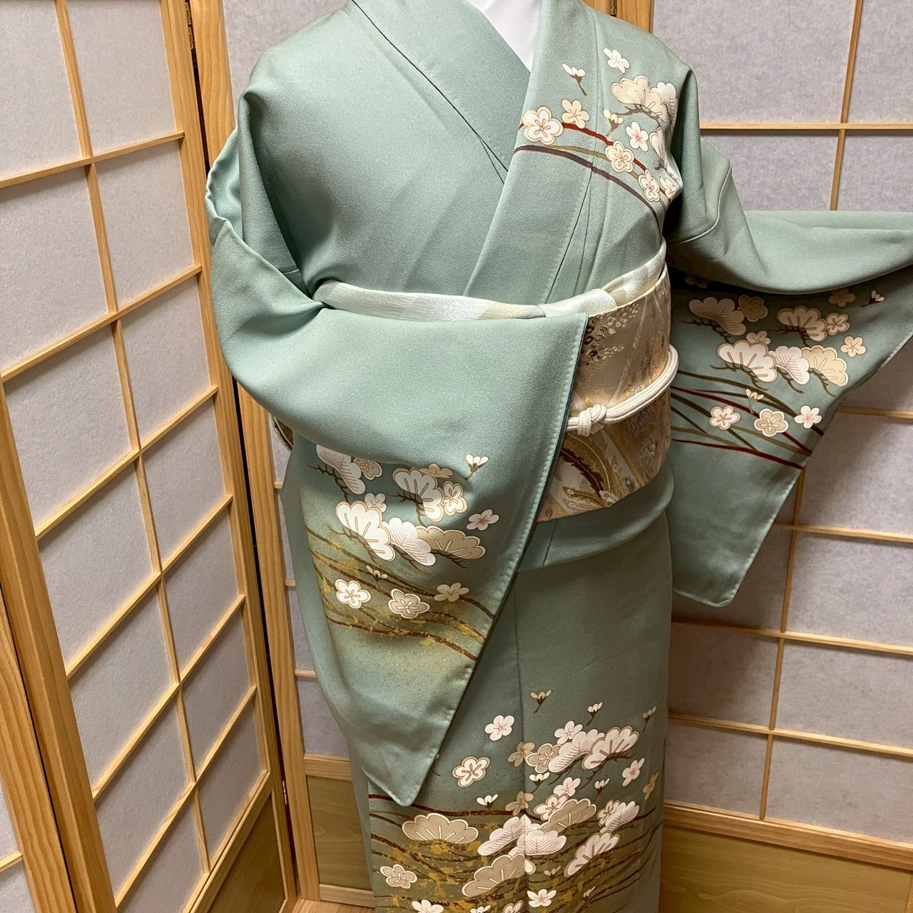 7151# Japanese Kimono Vintage Womens Silk Fabric Robe Kimono only sold