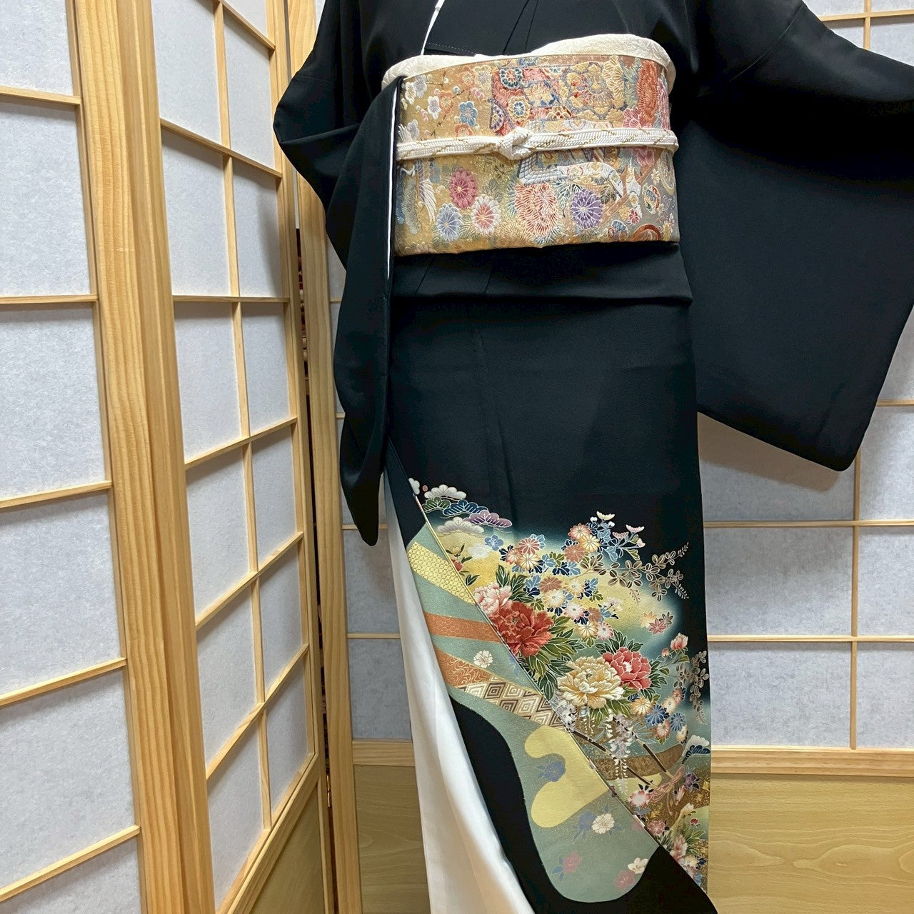 7152# Japanese Tomesode Kimono Vintage Womens Silk Fabric Robe Kimono only sold