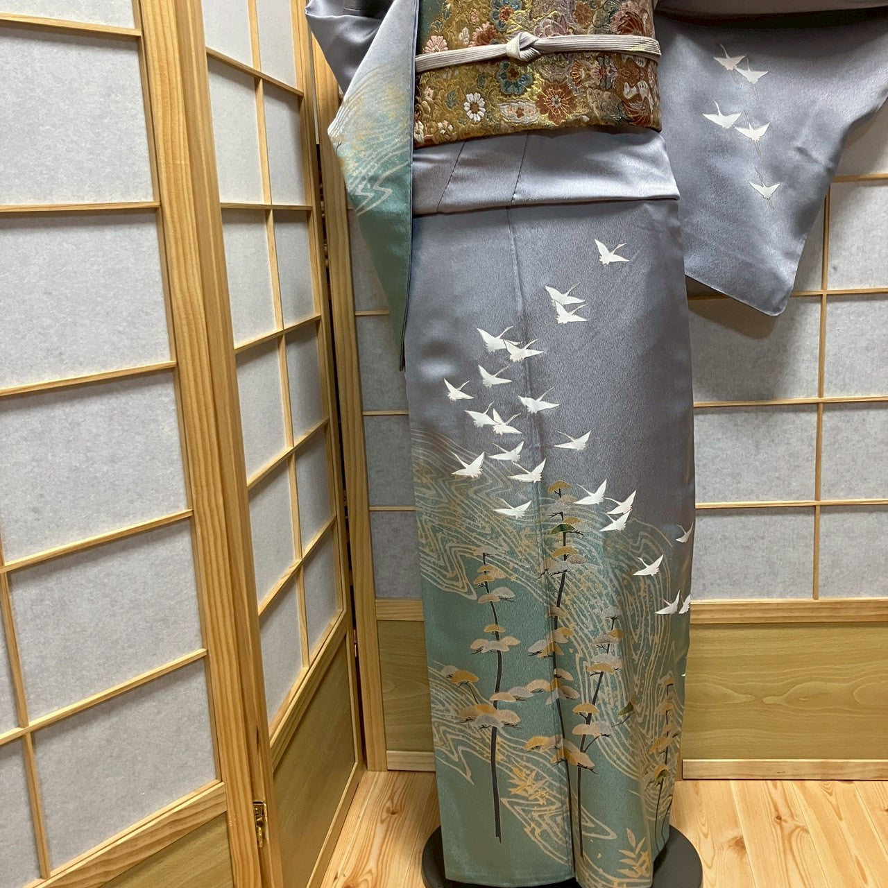 7154# Japanese Kimono Vintage Womens Silk Fabric Robe Kimono only sold