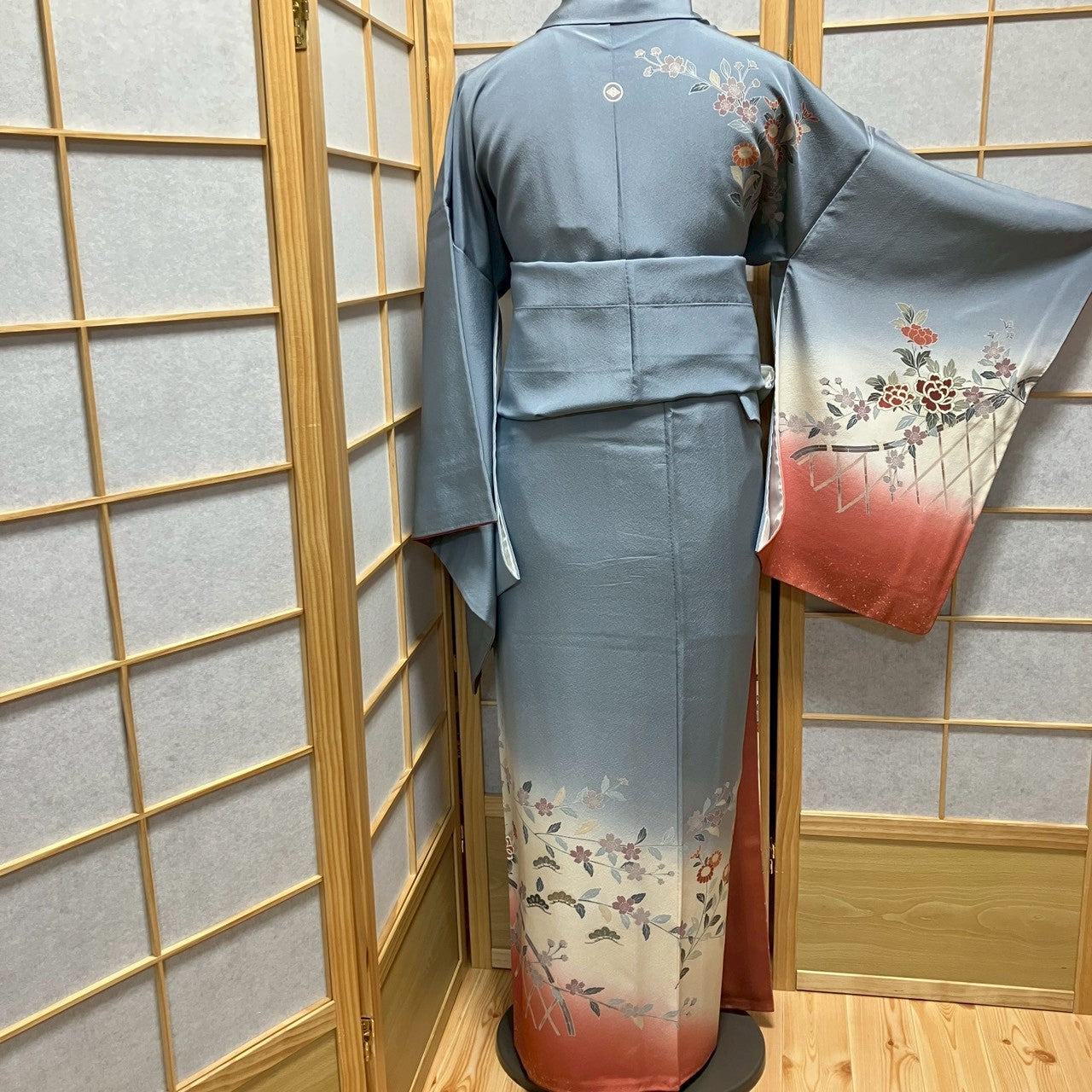 7156# Japanese Kimono Vintage Womens Silk Fabric Robe Kimono only sold